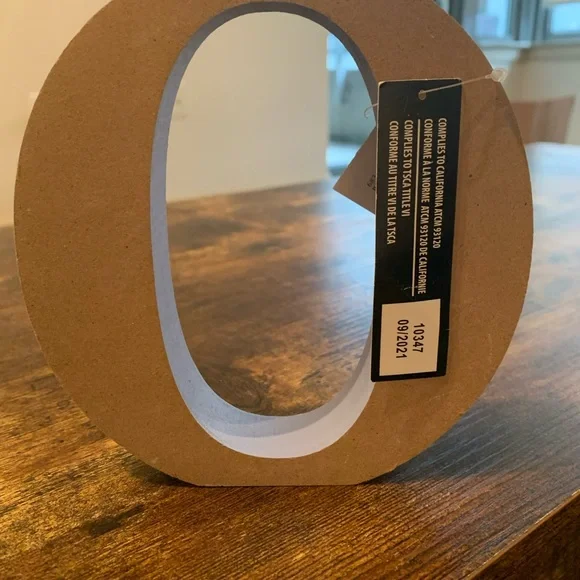 Ashland Tabletop Decor letter “O” - Picture 3 of 4